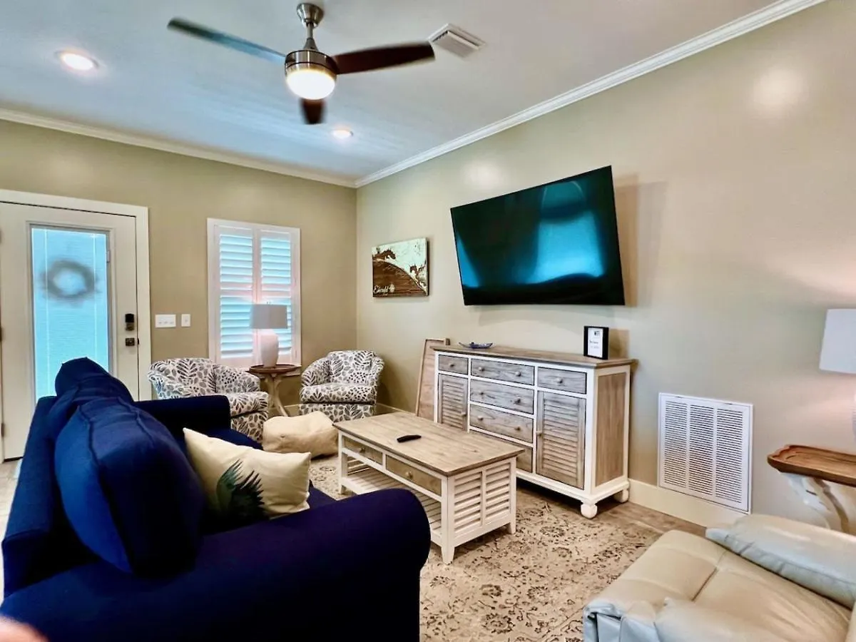 Tatil Evi Lets Get You Laguna Beachin In This Brand New Cottage Steps To The Beach Panama City Beach ABD